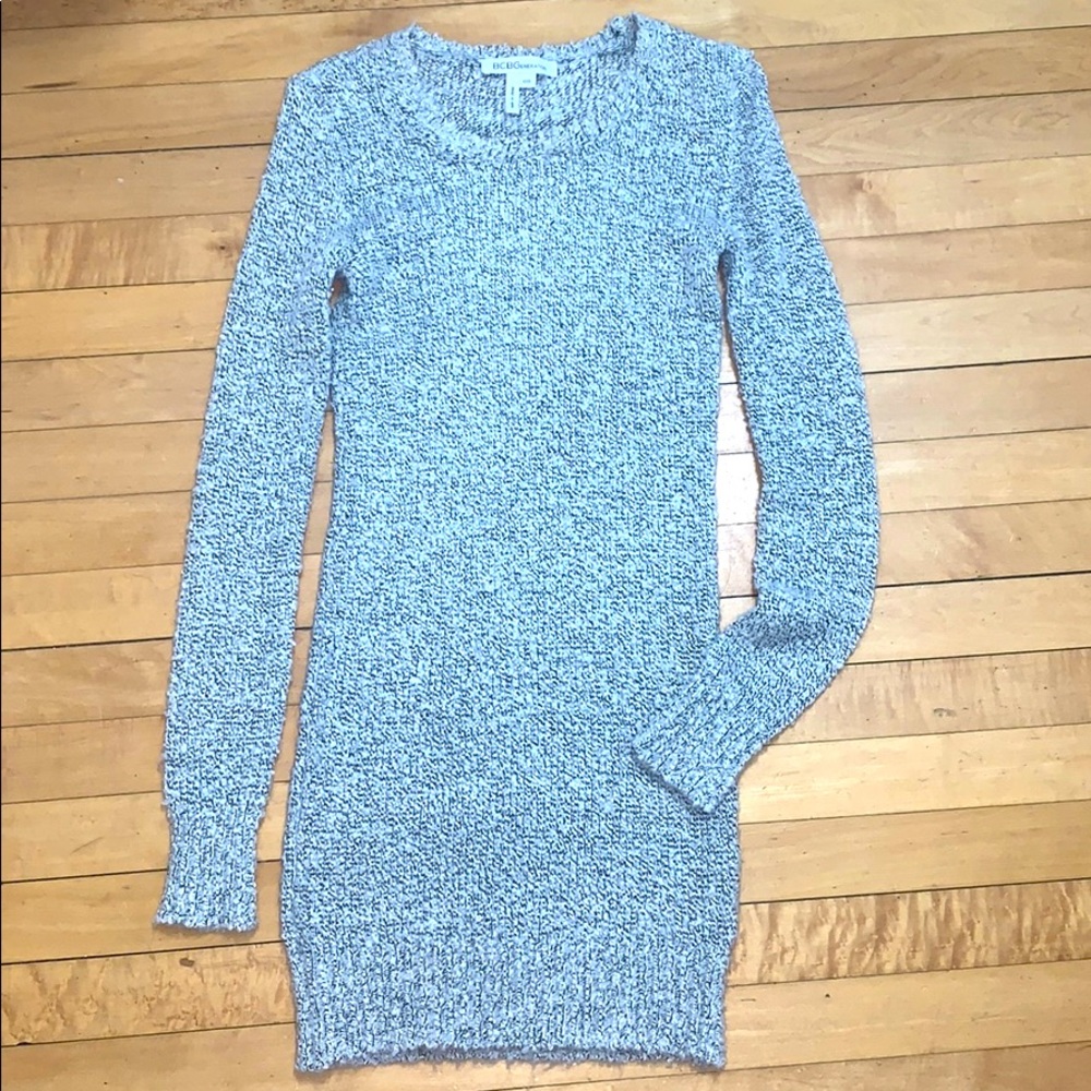 Long BCBG knit sweater
